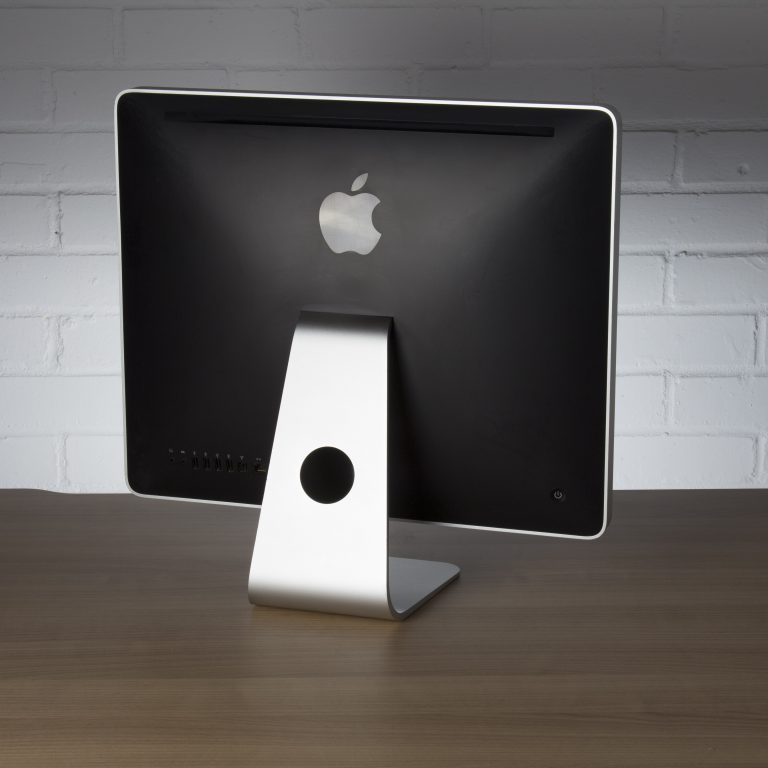 Apple iMac A1224 20 inch | Core2Duo-RAM 4GB-HDD 250GB
